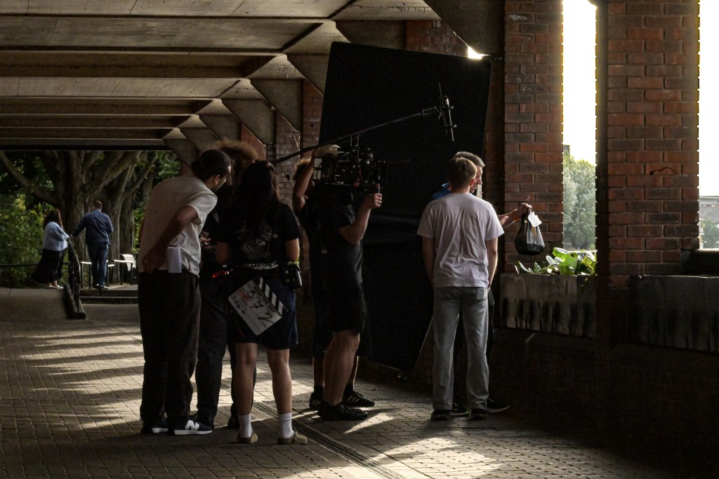 Behind the Scenes of Mind The&nbsp;Gap